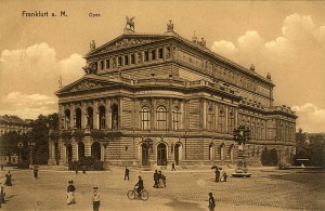 800px-Frankfurt_Am_Main-Alte_Oper_von_Suedosten-um_1900